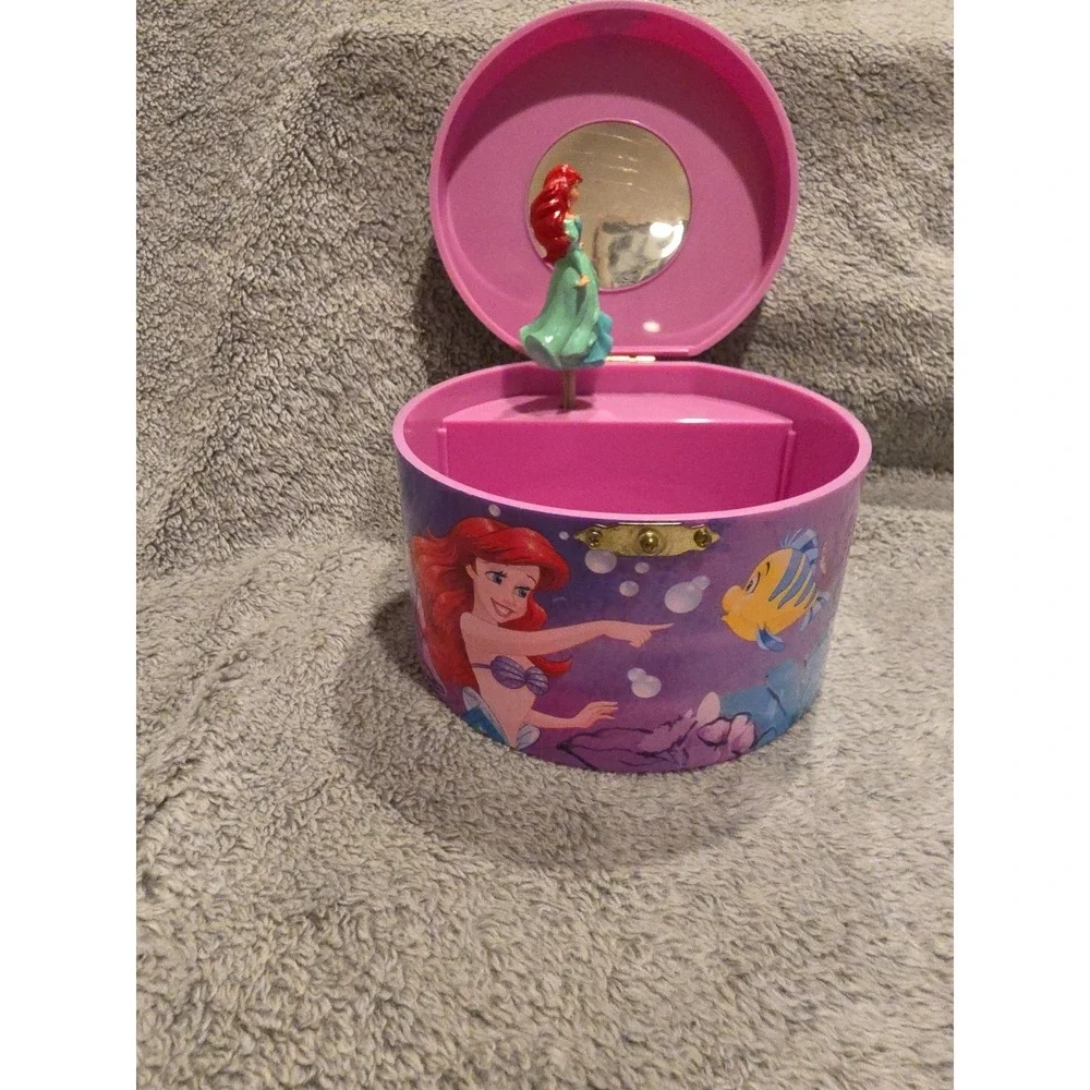The Little Mermaid Revolving Musical Jewelry Box Ariel Part Of Your World